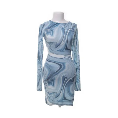 Robe (Bleu, Blanc, Multicolore) de Hanna Schönberg x NA-KD Élasthane, Polyester