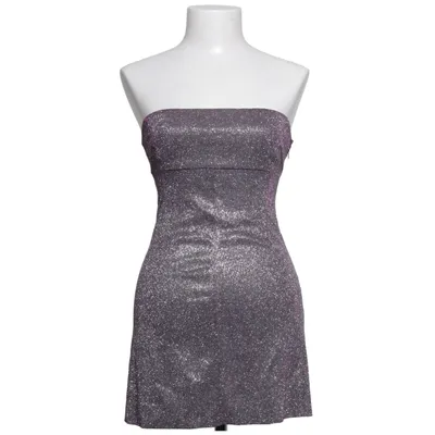 Cocktailklänning (Lila) från Urban Outfitters Metallfiber, Polyester