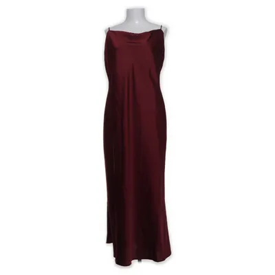 Aftonklänning (Röd) från Divided by H&M Polyester