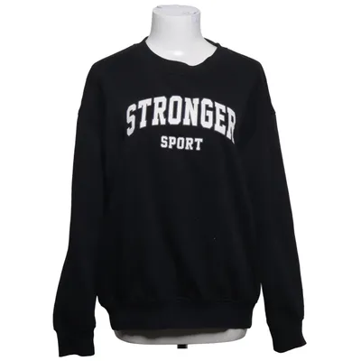 Sweatshirt (Black) from Stronger