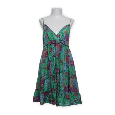 Klänning (Grön, Flerfärgad) från Smirk Silke