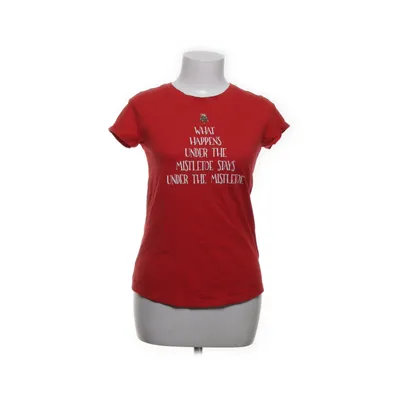 T-shirt (Red) from FB Sister Cotton