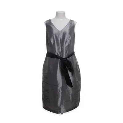 Klänning (Silverfärgad) från Yaly Couture