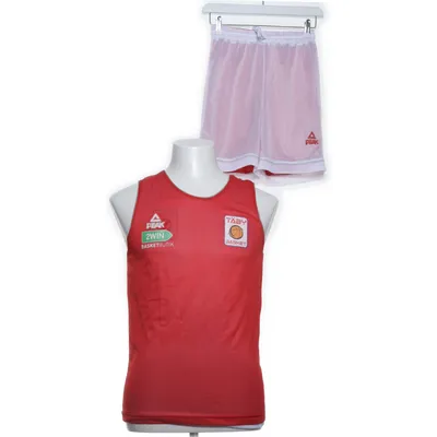 Träningsset (Röd) från Peak Polyester