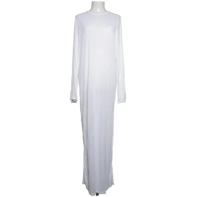 Klänning (Vit) från Josefine HJ x NA-KD