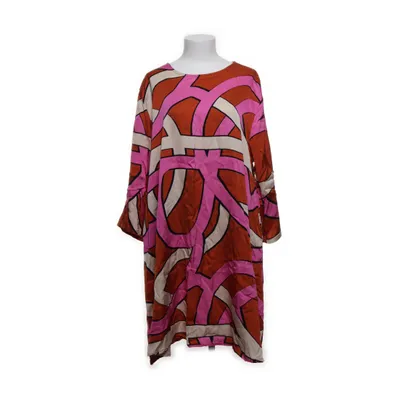 Klänning (Rosa, Brun, Vit, Svart) från Reunion Viskos