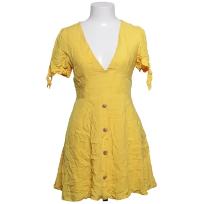 Jurk (Geel) van Céline & Talisa x NA-KD Katoen, Viscose