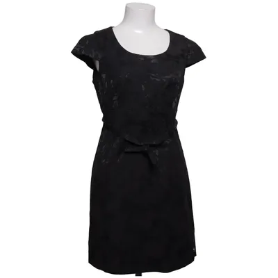 Robe (Noir) de One Green Elephant