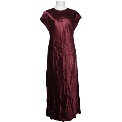 Långklänning (Röd) från Mint Velvet Återvunnen polyester, Viskos