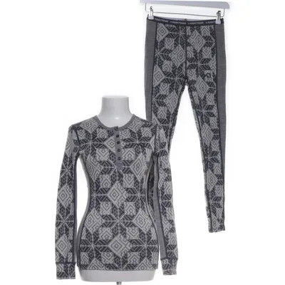 Baselayer (Grå, Hvid) fra Kari Traa Uld