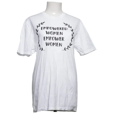 T-shirt (Very Important Tee) från District Bomull