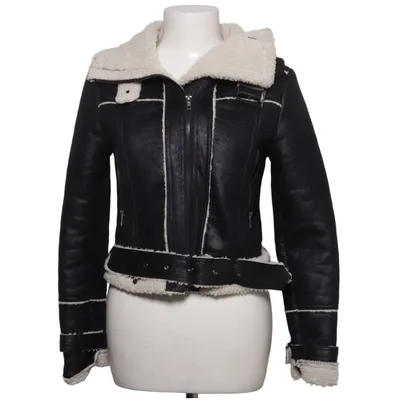 Shearling Jacke (Schwarz, Weiß) von Brave Soul