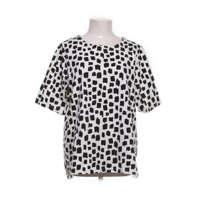 Top (Black, White) from Monia