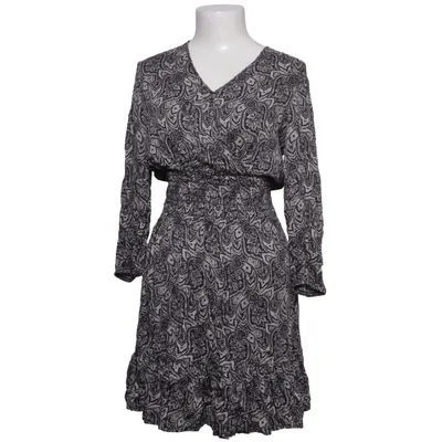 Robe (Noir, Blanc) de Kate Storm Viscose