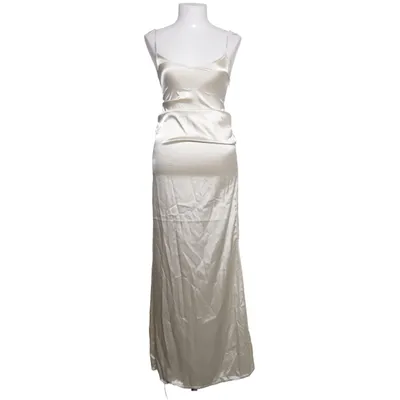 Robe longue (Blanc) de PrettyLittleThing Polyester