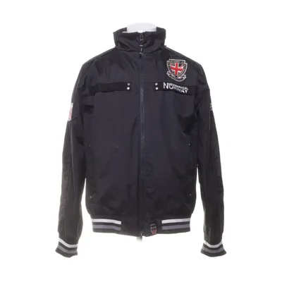 Jacka (Svart) från Geo. Norway Polyester