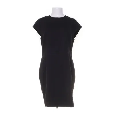Dress (Black) from H&M Modern Classic Polyester, Viscose, Elastane