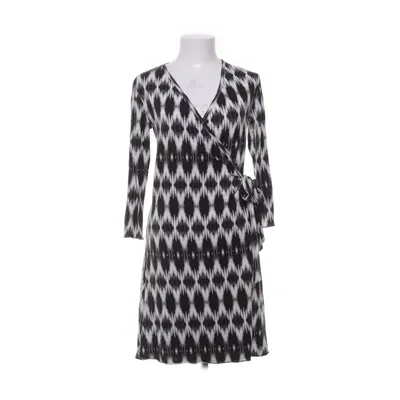 Omlottklänning (Svart, Vit) från Jascha Stockholm