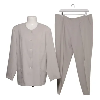 Set (Beige) from Wästgöta Polyester