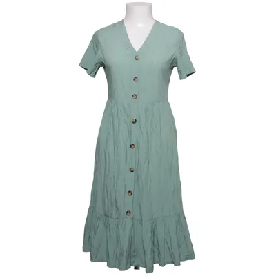 Dress (Green) from Queen