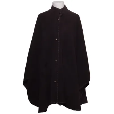 Cape (Brown) from Daxon