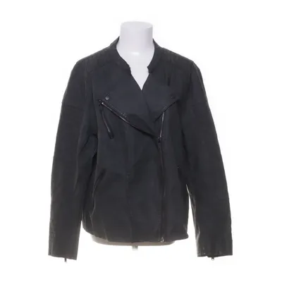 Bikerjack (Zwart) van ONLY Carmakoma Viscose, Polyurethaan