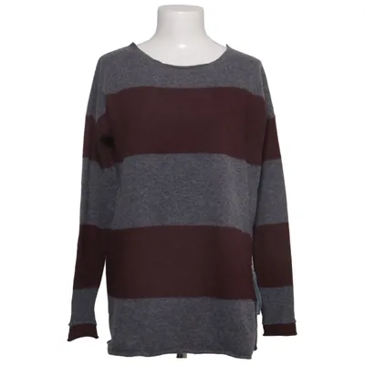 Sweater (Gray, Red) from Hunkydory Essentials