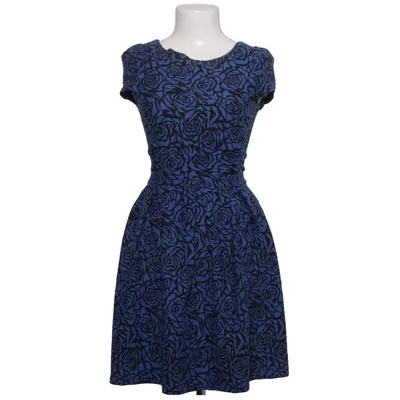 Robe (Bleu, Noir) de Closet