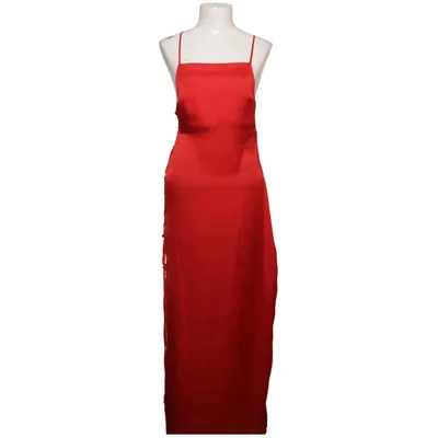 Robe longue (Long Satin Lacing Dress) de Sahara Ray x NA-KD Polyester