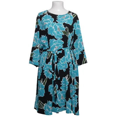 Omlottklänning (Blå, Svart, Grön, Vit, Flerfärgad) från Evoked Vila