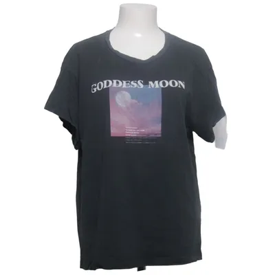 T-shirt (Gray) from Sisters Point