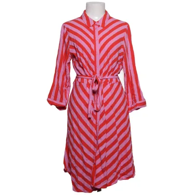 Skjortklänning (YASSAVANNA 3/4 SHORT SHIRT DRESS S. NOOS) från YAS Viskos