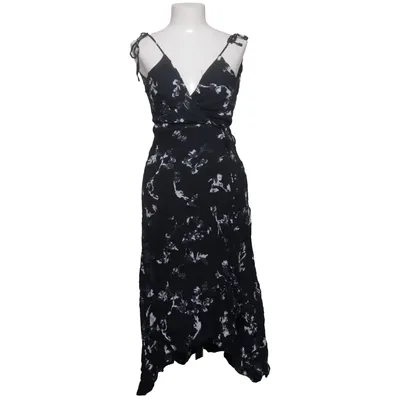 Wrap dress (Black, Blue, White) from Shakuhachi