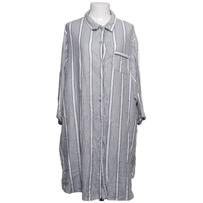 Robe chemise (Bleu, Blanc) de Love to Lounge Viscose