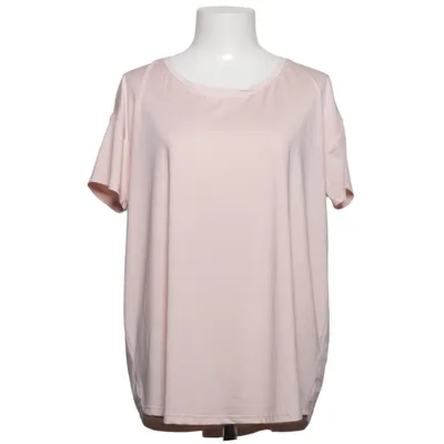 T-shirt (Pink) from Sophia Thiel