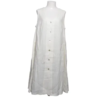 Dress (White) from Karin Sömmare