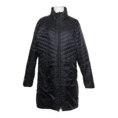 Vinterkappa (Svart) från Áhkká Polyester