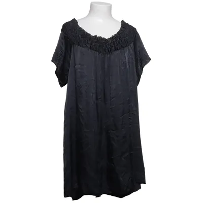 Klänning (Svart) från Braez Silke