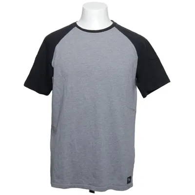 Baseball T-shirt (Gray, Black) from Titus