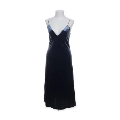 Långklänning (Velvet Strap Midi Dress) från Imvee Elastan, Polyester