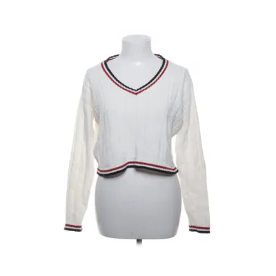 Pullover (Vit, Röd, Svart) från Brandy Melville Bomull