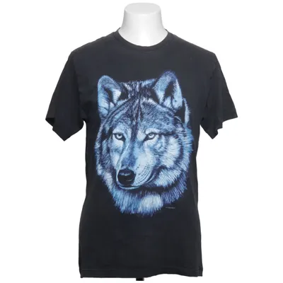 T-shirt (y2k 2000s 00s 90s rare deadstock vintage designer emo grunge altfashion alternative alt mallgoth cozy fall stockholmsstil retro fairycore ed hardy swag tapout evisu edhardy opium affliction drip tribal streetwear drill skate oldschool cybery2k cheif keef baby phat miss me edgy zara true religion juicy couture chromehearts gallerydept kanye carti opium jorts skull) från Fanshirt Bomull