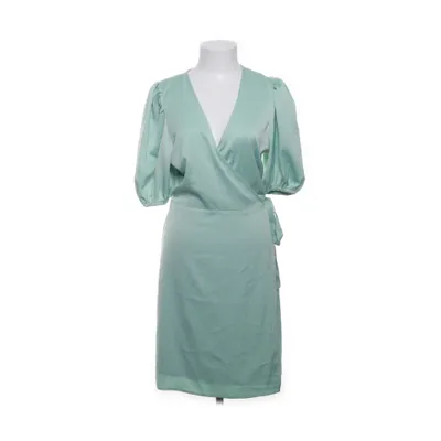 Omlottklänning (Grön) från Bik Bok Elastan, Återvunnen polyester