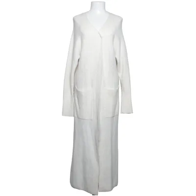 Cardigan (White) from Maja Nilsson Lindelöf x Gina Tricot