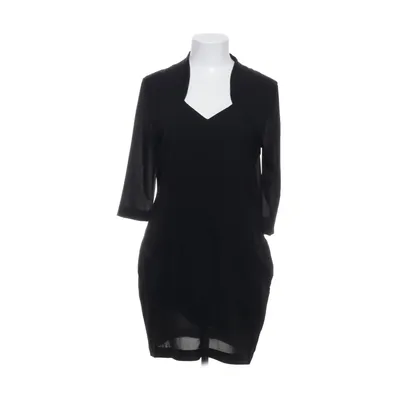 Klänning (Svart) från WHYRED