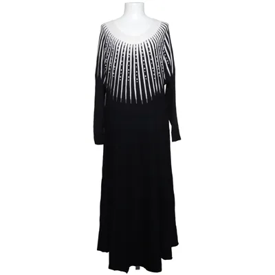 Dress (Black, White) from Shein Curve