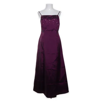 Robe de soirée (Violet) de Your 6th Sense