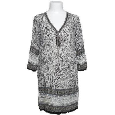 Dress (Black, White) from Vivo Modo Polyester, Viscose