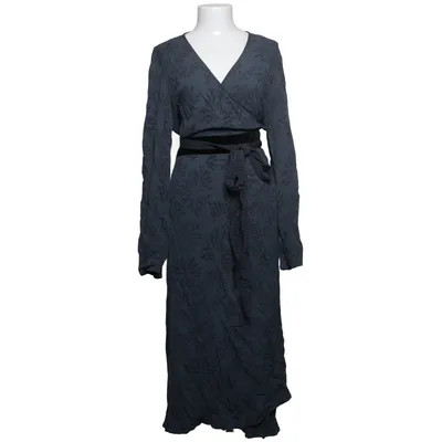 Omlottklänning (Stratford) från Noa Noa Polyester, Viskos