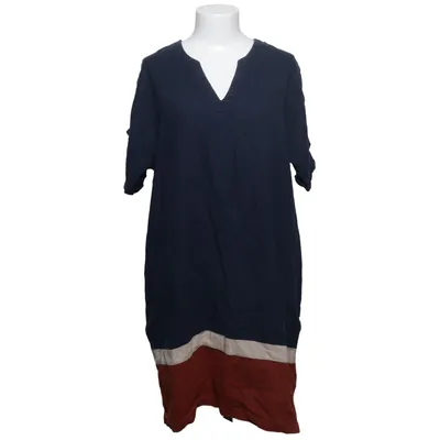 Robe (Bleu, Beige, Rouge) de Next Lin, Viscose